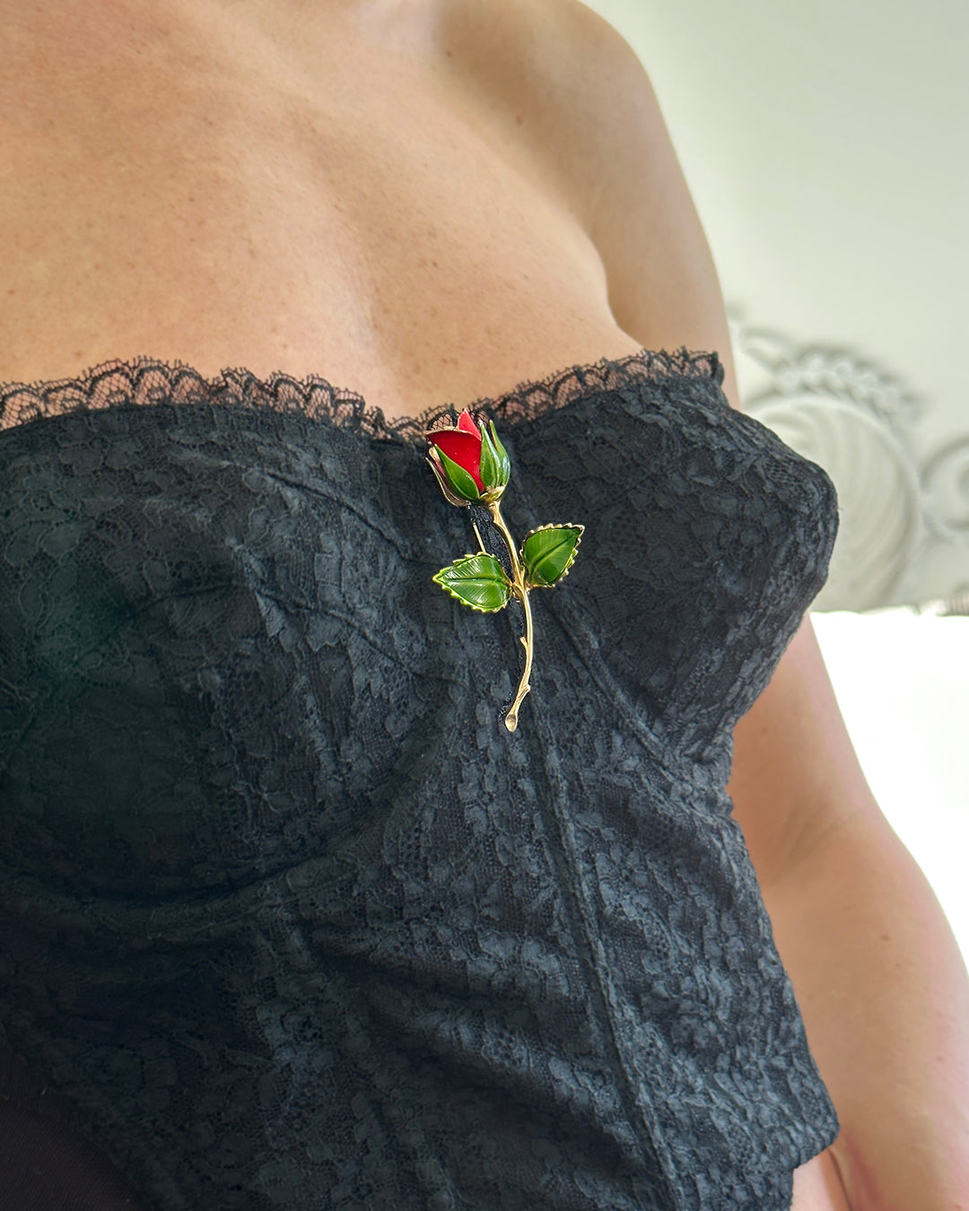 Vintage 1960s Rose Pendant Choker/Brooch
