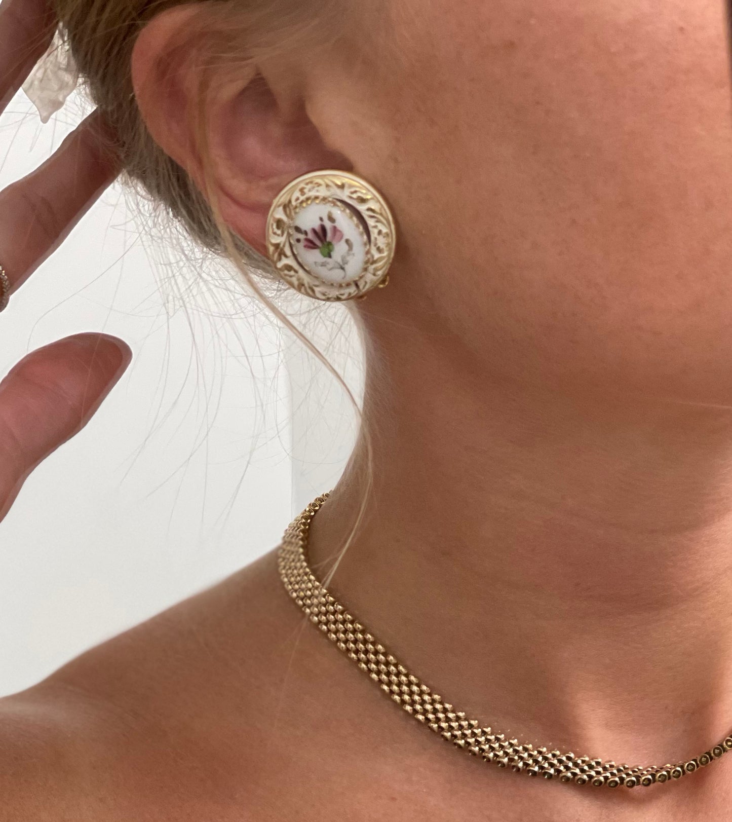 Vintage Hand-Painted Rose Earrings