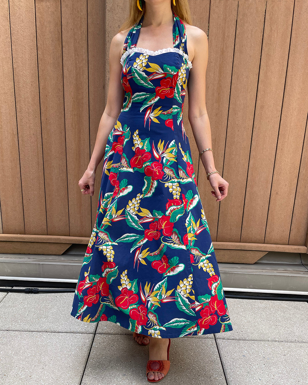 Vintage Hawaiian Floral Halter Dress Very Breezy Vintage Hawaiian Floral Halter Dress Very Breezy