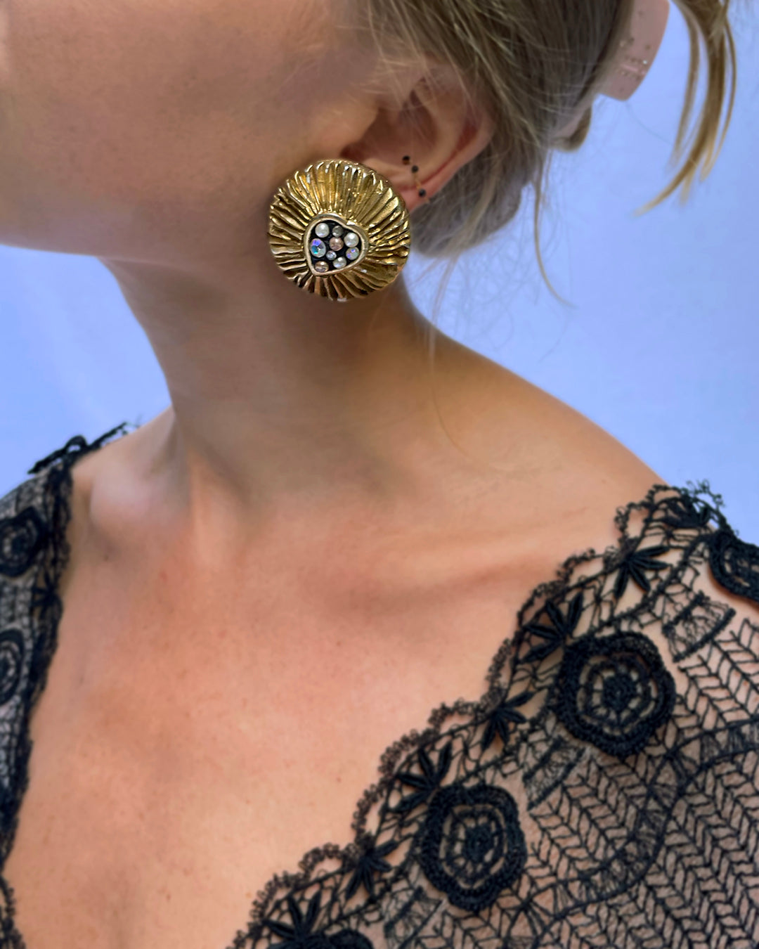 Vintage Signed Jacky De G Shining Heart Earrings