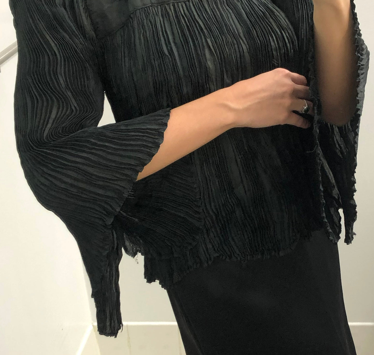Rare Vintage Embroidered Plissé Peasant Top