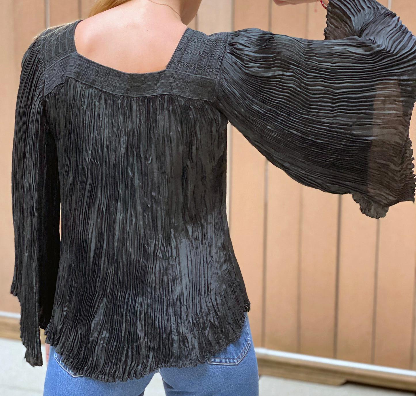 Rare Vintage Embroidered Plissé Peasant Top