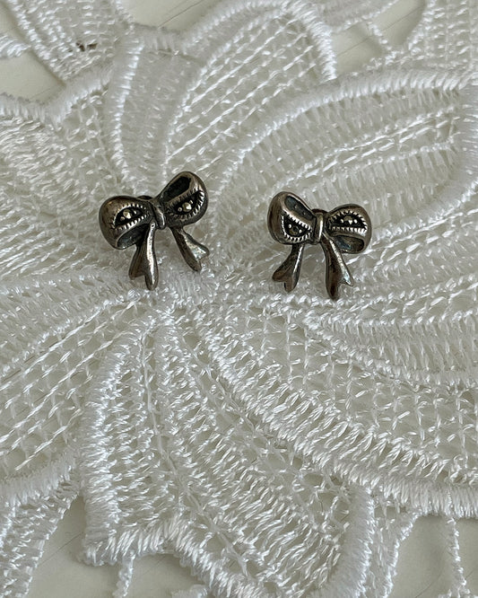 Vintage Sterling Silver Bow Earrings
