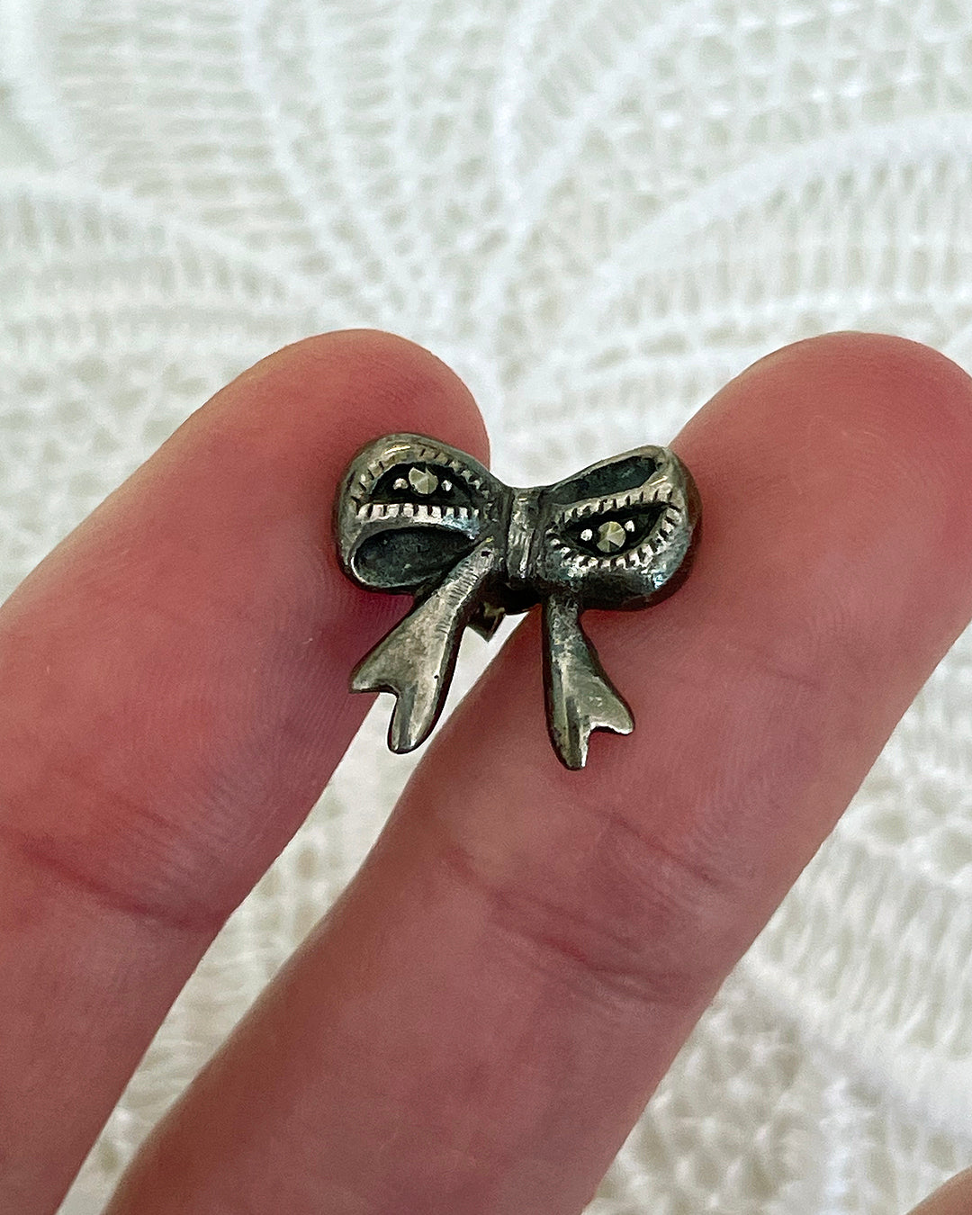 Vintage Sterling Silver Bow Earrings