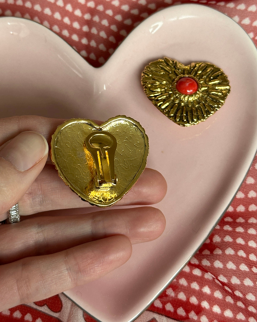 Vintage Cabochon Gold Heart Stud Earrings