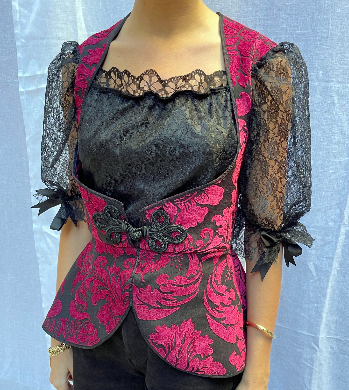 Vintage Brocade And Lace Dirndle Top | L