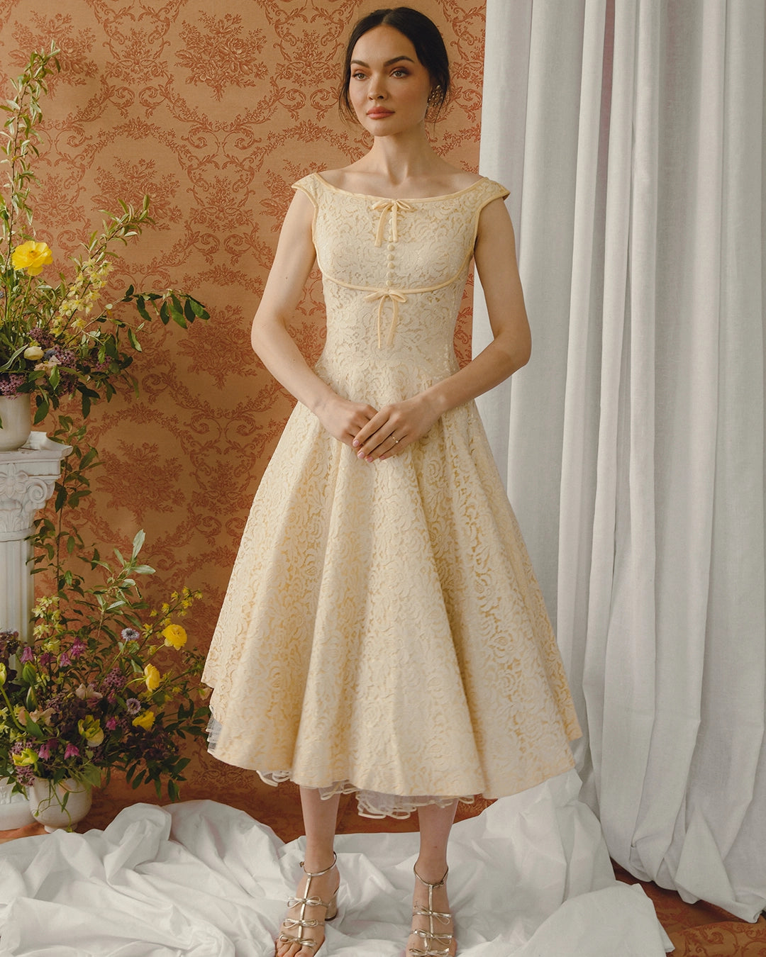 1950s Bateau-Neckline Cream Lace Fit And Flare Dress