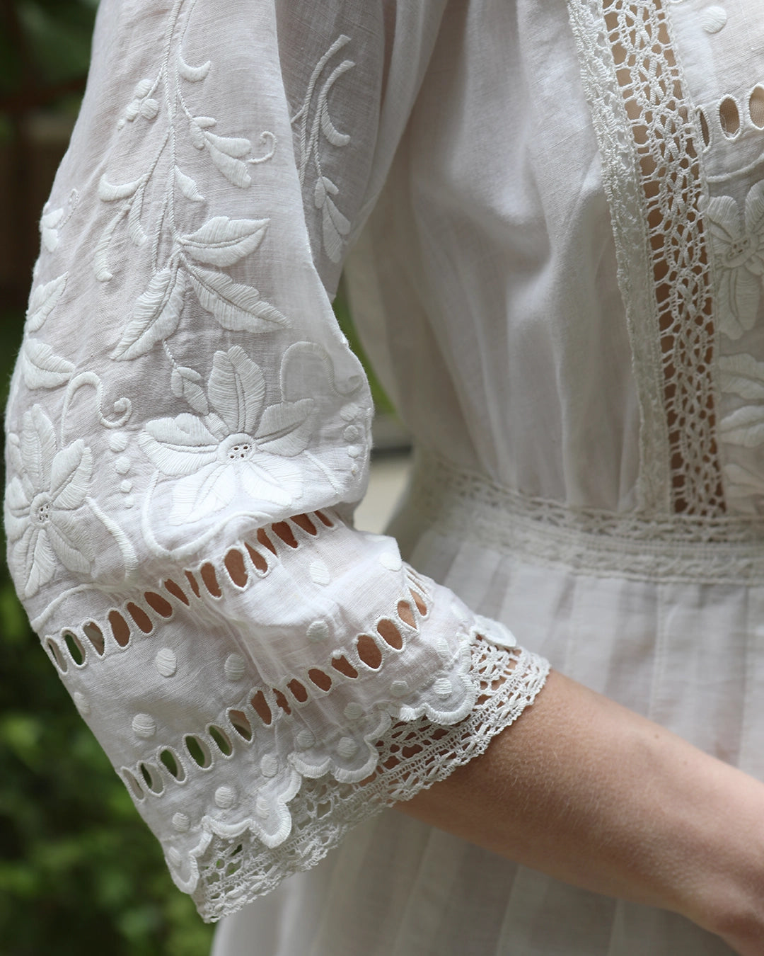 Antique Edwardian Ivory Embroidered Lace Lawn Dress With Underskirt
