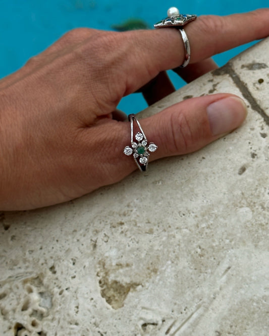Vintage Gemstone Cluster Thumb Ring