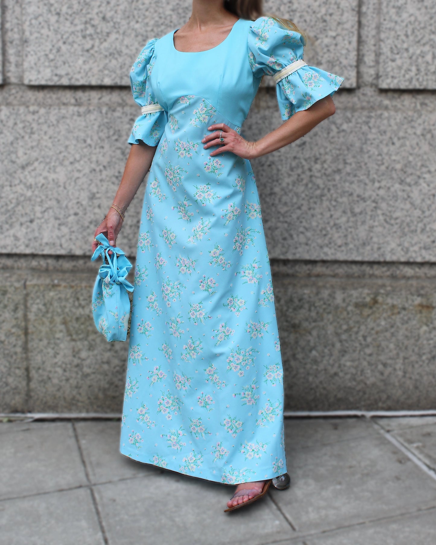 Vintage Floral Puff Sleeve Regency-Core Dress