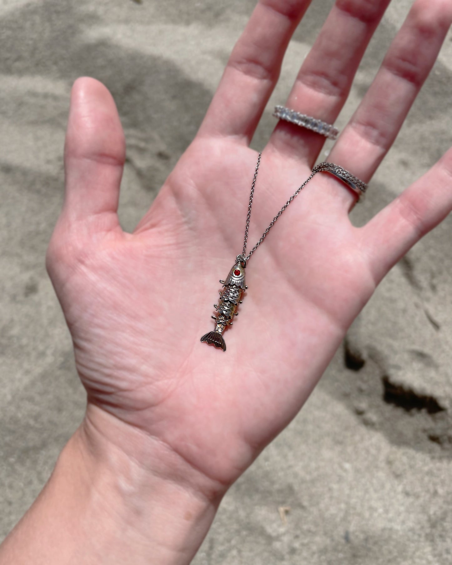 VINTAGE ARTICULATED FISH PENDANT