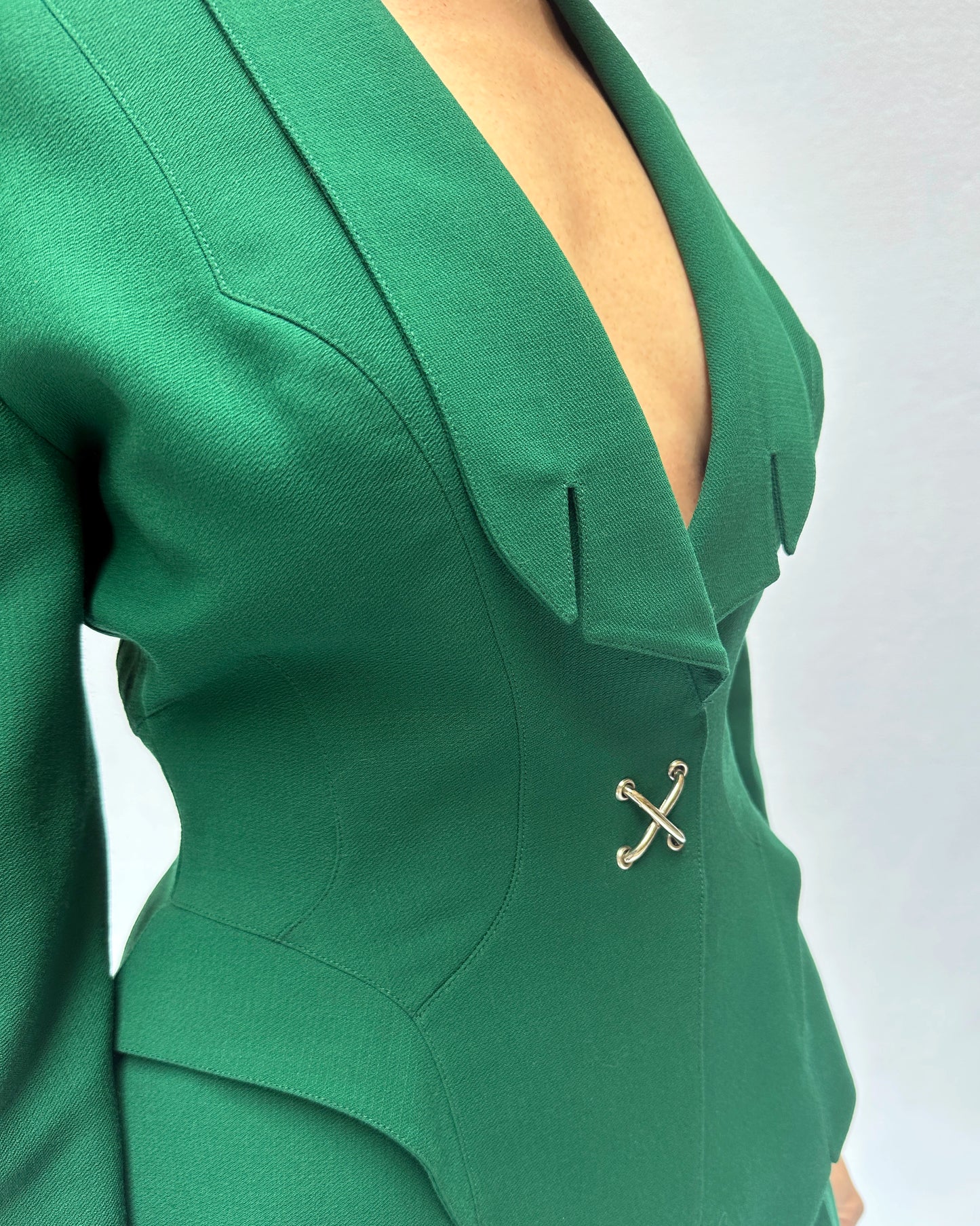 VINTAGE THIERRY MUGLER FALL 1992 EMERALD JACKET + PLEATED SKIRT SUIT