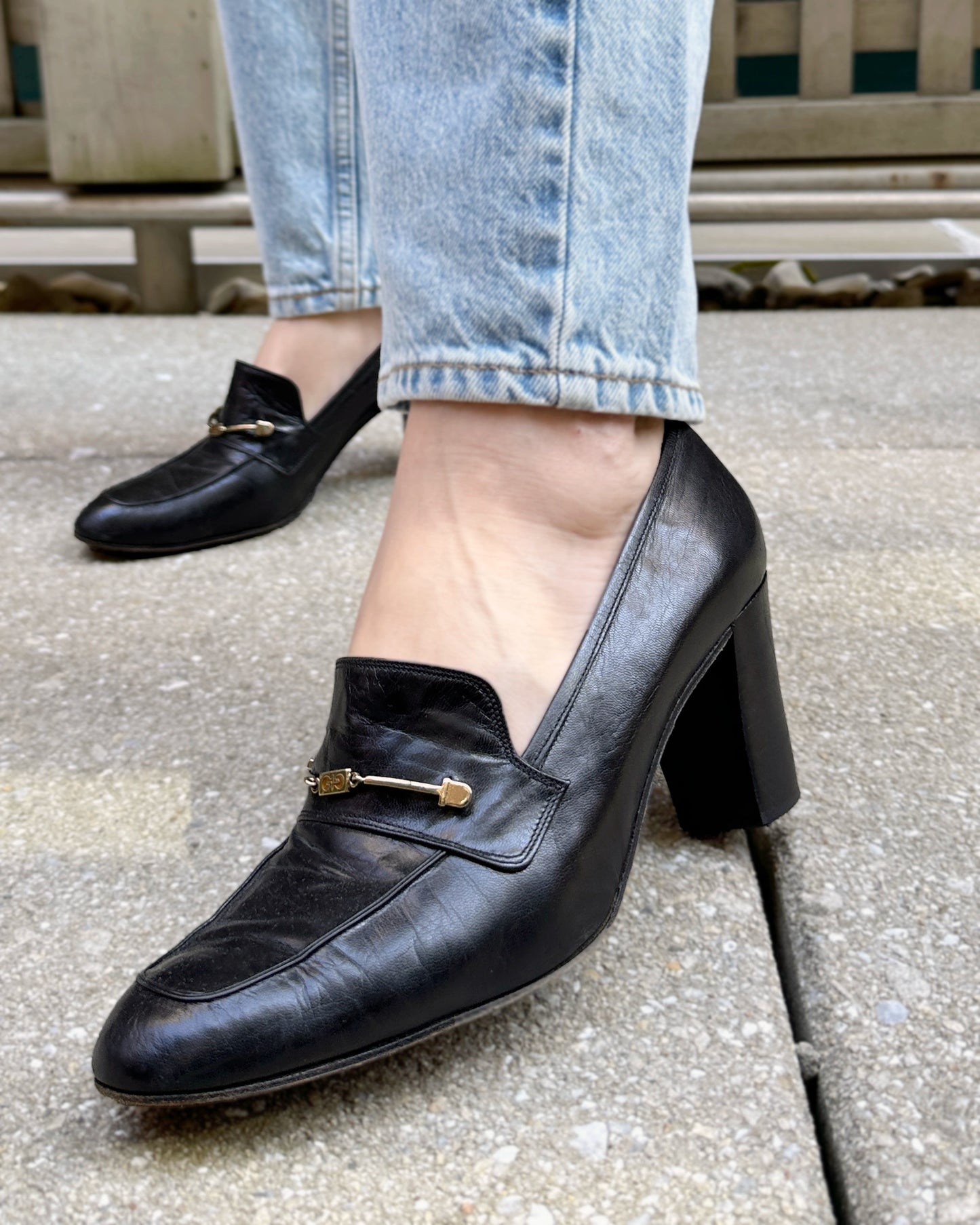 VINTAGE 1970s GUCCI HEELED LOAFERS