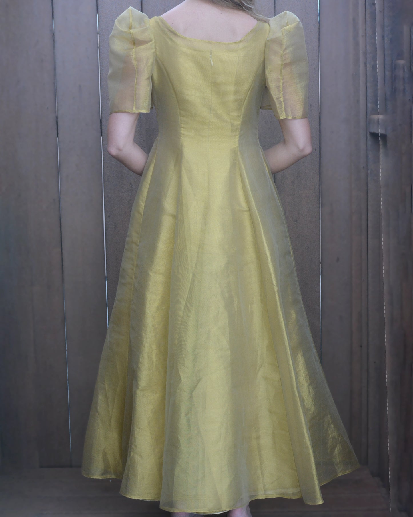 VINTAGE GOLD ORGANZA PRINCESS-CUT GOWN WITH ROBE OVERLAY