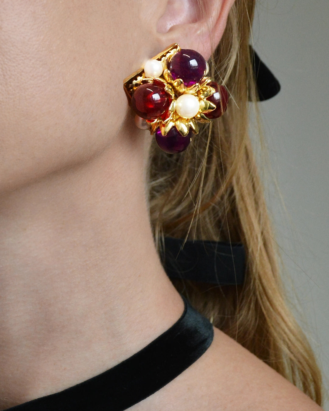 Vintage Cabochon Glass Ruby Stud Earrings + Choker Set