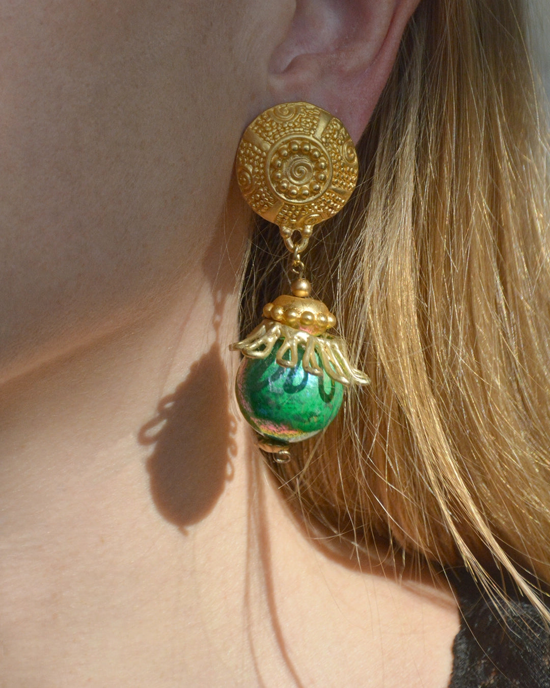 Vintage Etruscan Gold and Marbled Drop Earrings