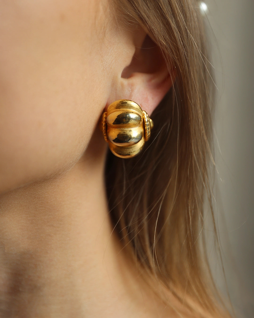 Vintage Gold Bombe Earrings