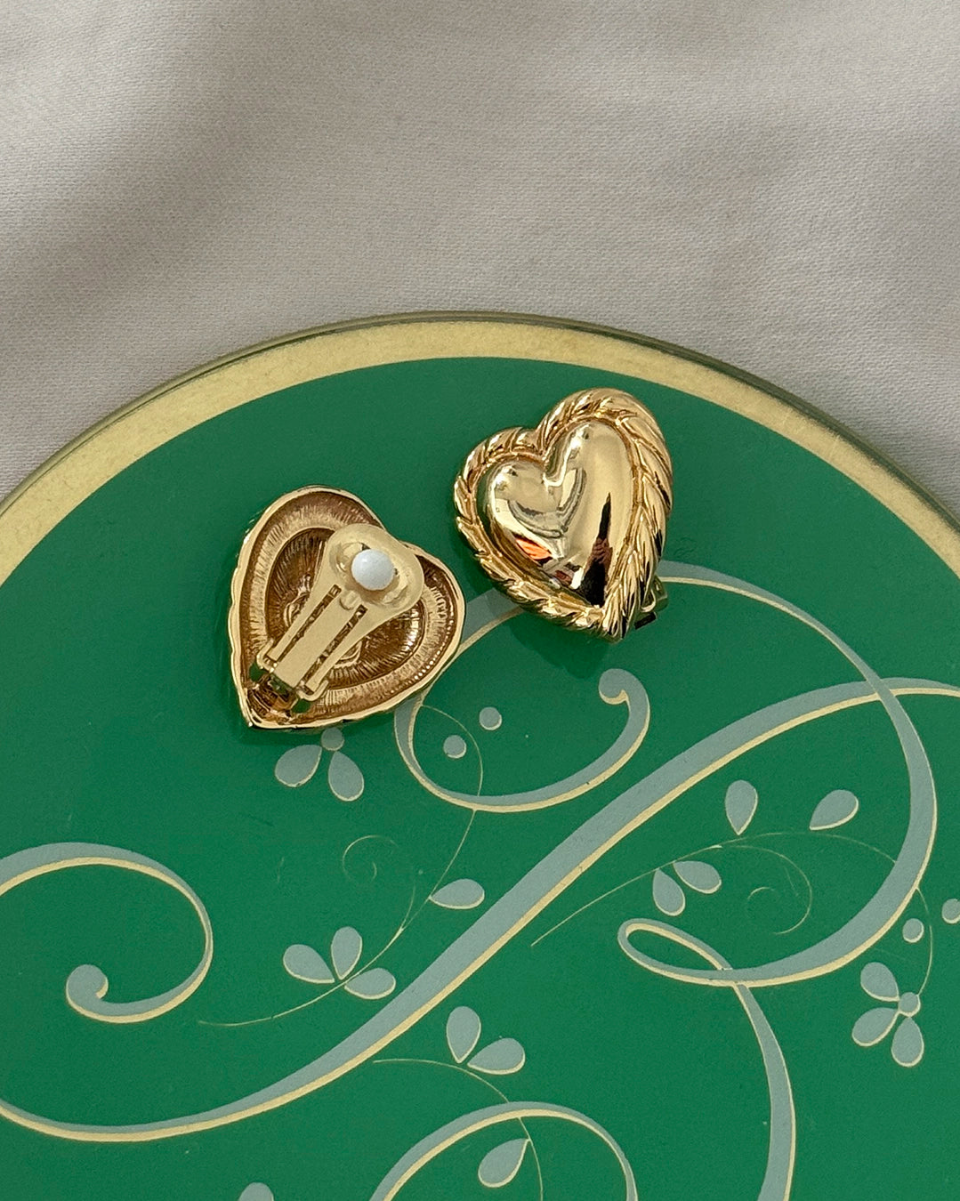 Vintage Kenneth Lane Gold Heart Studs