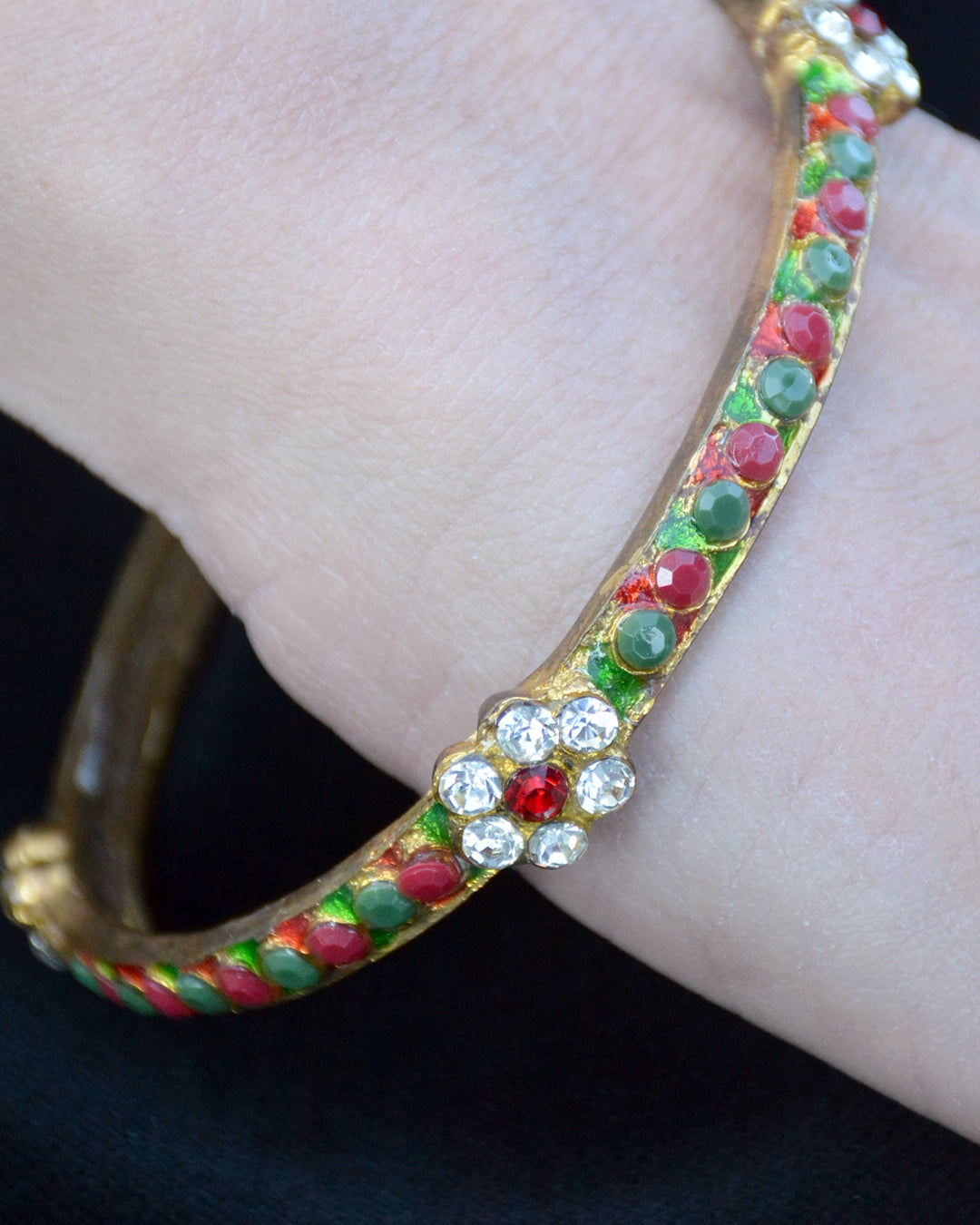 Vintage Mughal Style Enamel Bangle