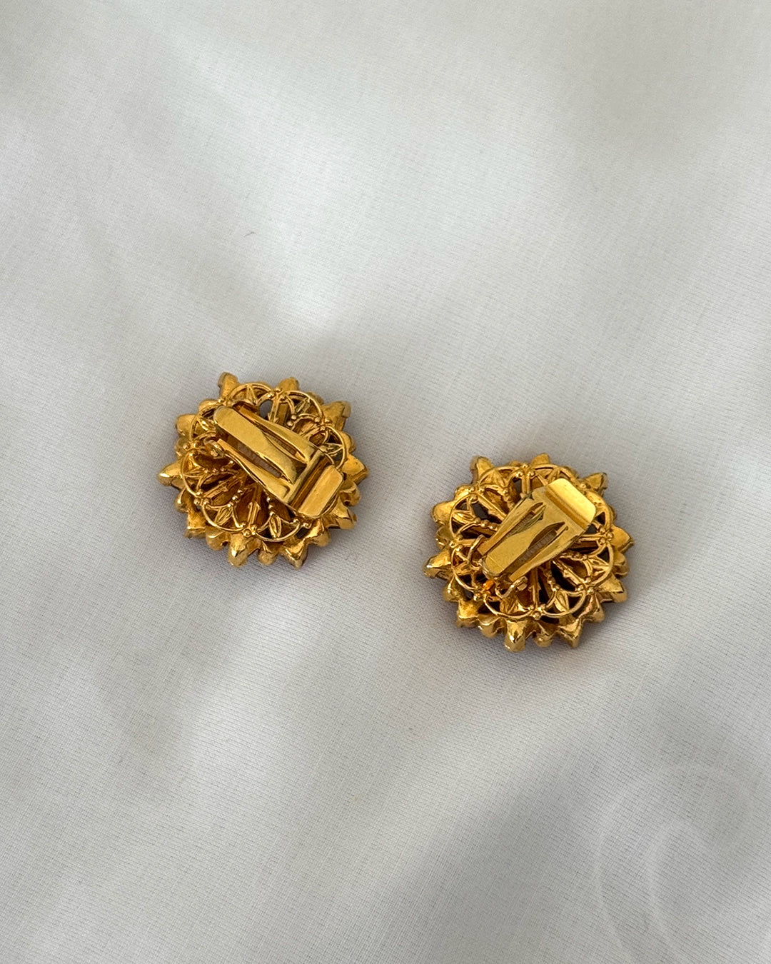 Vintage Red Poinsettia Cluster Earrings