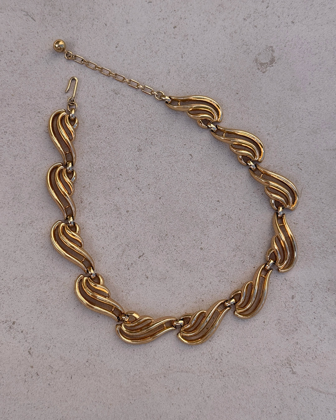 Vintage Trifari Rosegold Abstract Leaf Choker Necklace