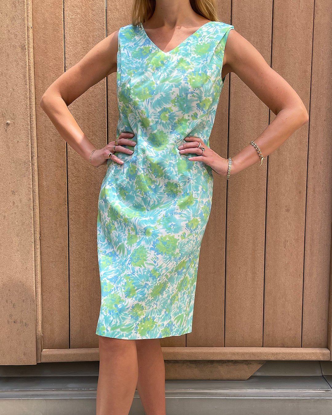 LATE 1950s WATERCOLOR FLORAL SHIFT DRESS
