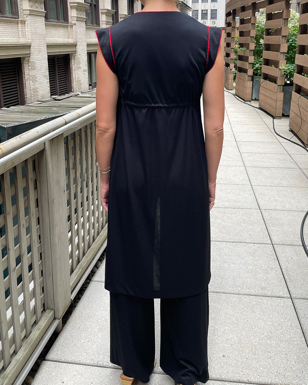 VINTAGE 1970s JUMPSUIT WITH MATCHING DUSTER | XS