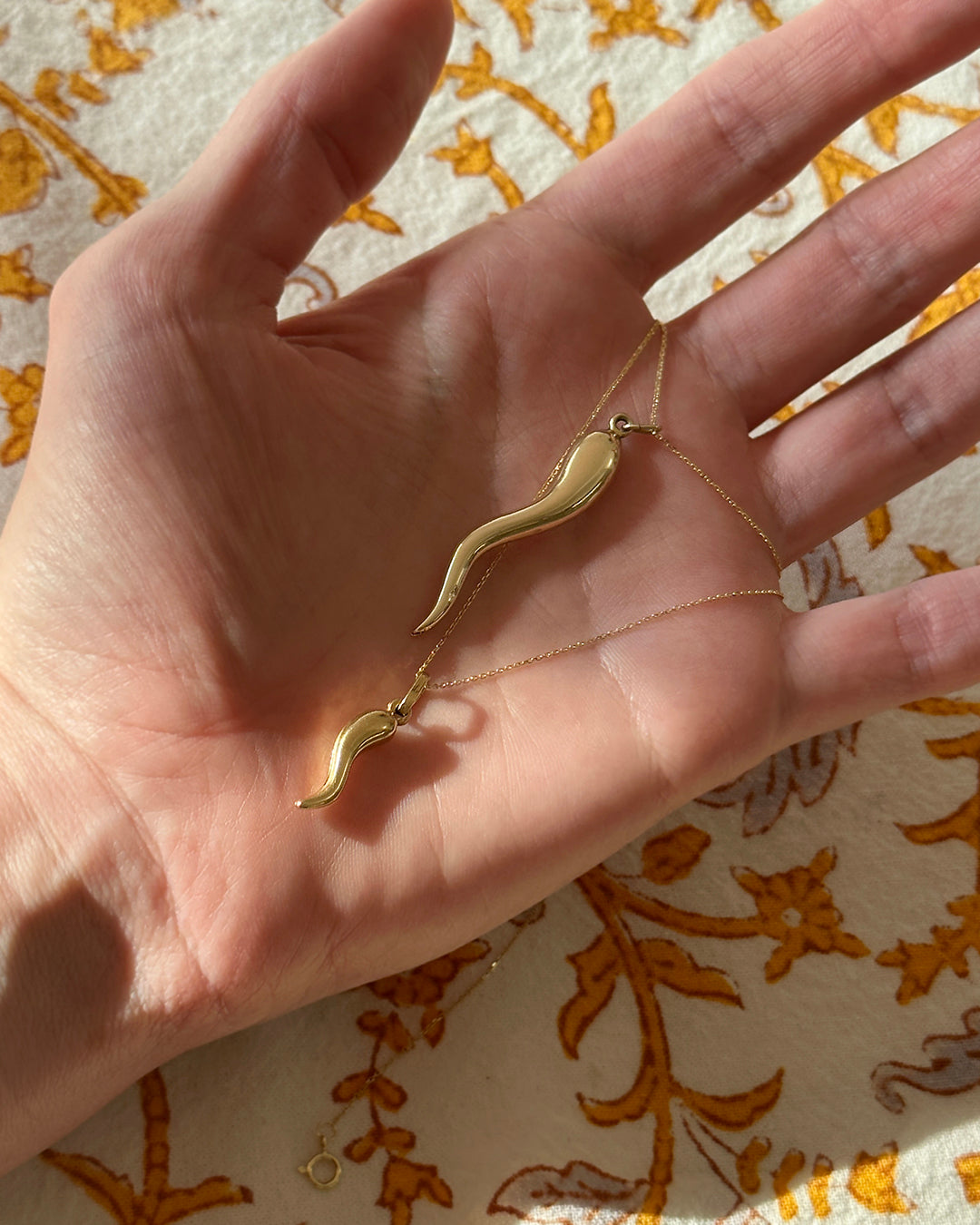 Vintage 14k Gold Cornicello Italian Horn Pendant – Very Breezy