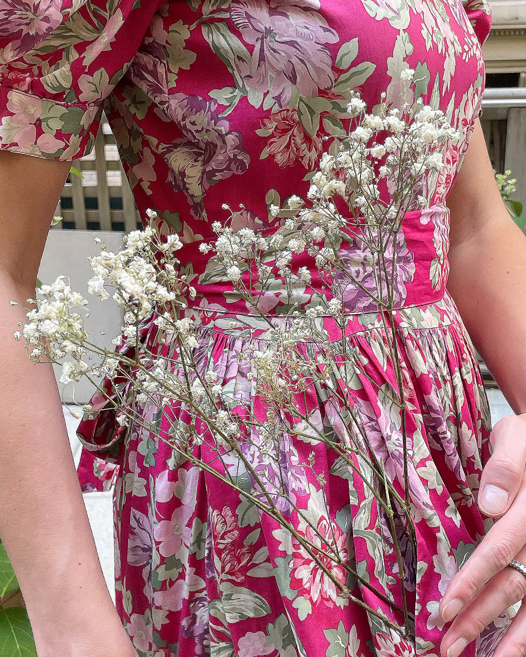 Laura store pink dress