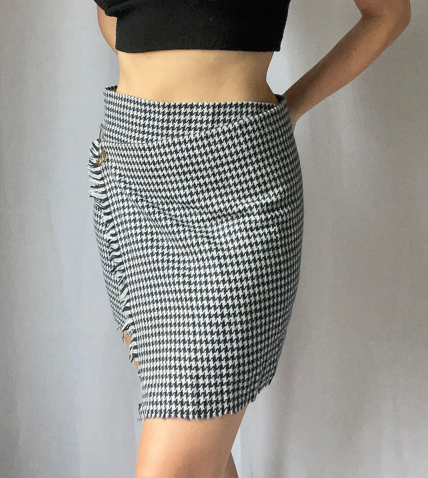 VINTAGE WOOL WRAP SKIRT WITH SAFETY PIN CLOSURE | XS-M