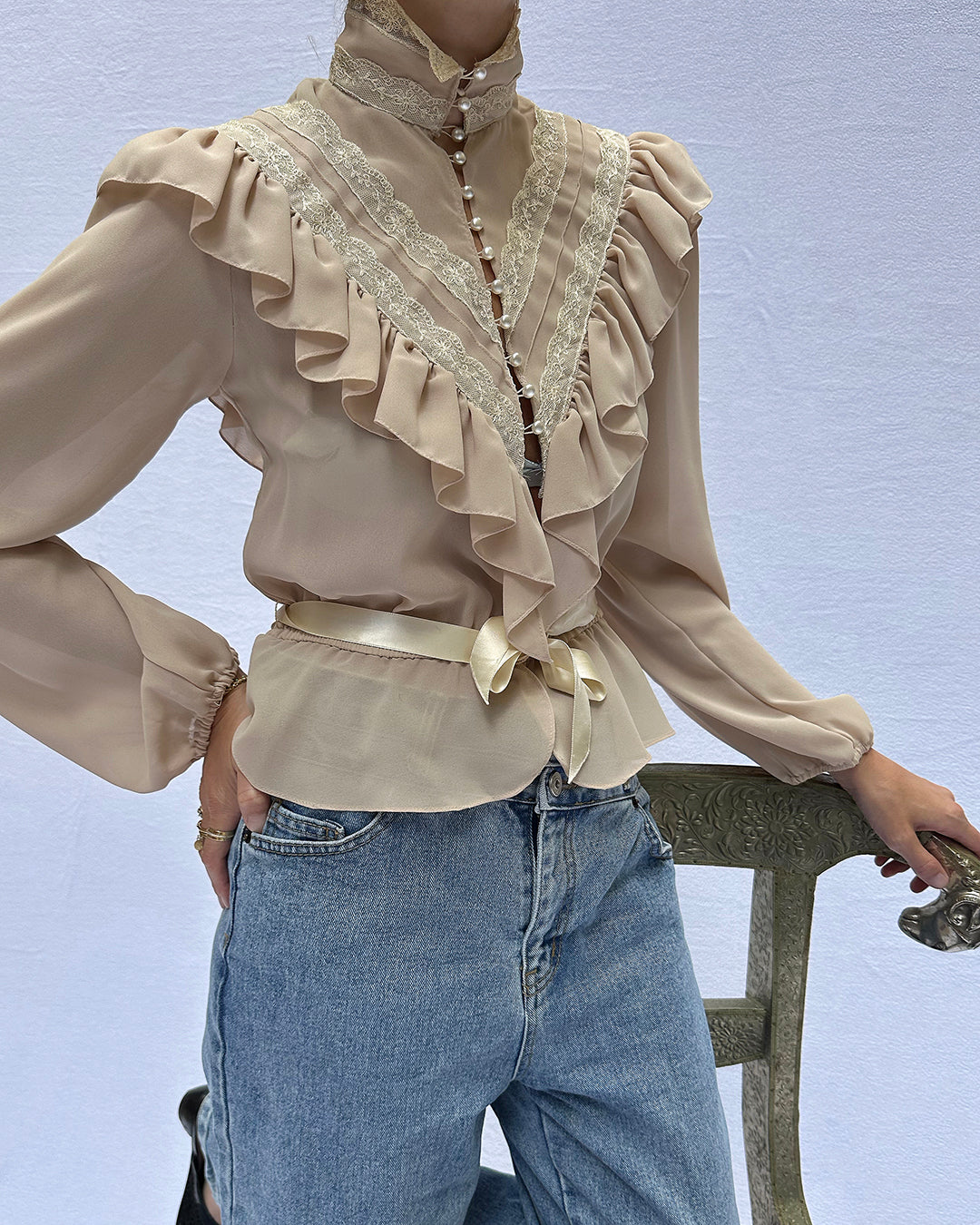 VINTAGE VICTORIAN-STYLE BLOUSE WITH UNDERSLIP | S – Very Breezy